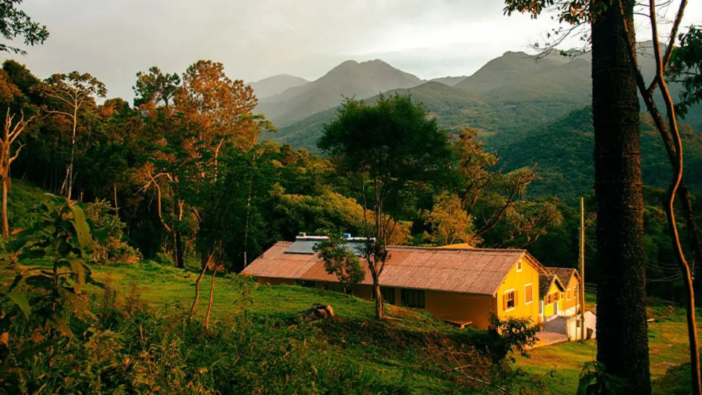 Ivos Hostel & Camping