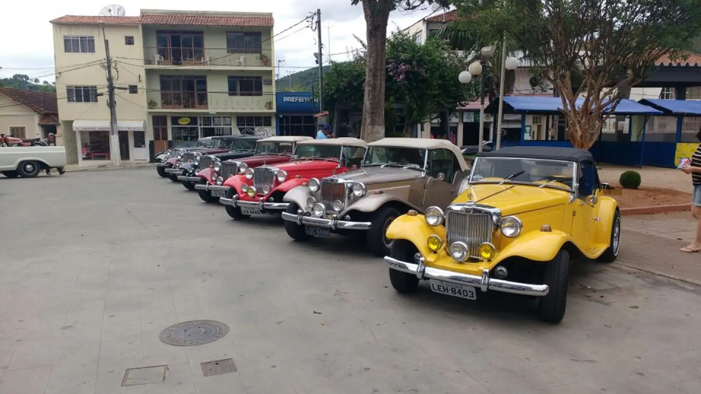 Julho 2025 - Encontro de Carros Antigos