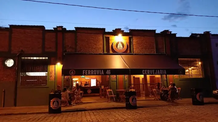 Ferrovia 46 Cervejaria – Cervejas Artesanais, Gastronomia e Música Ao Vivo