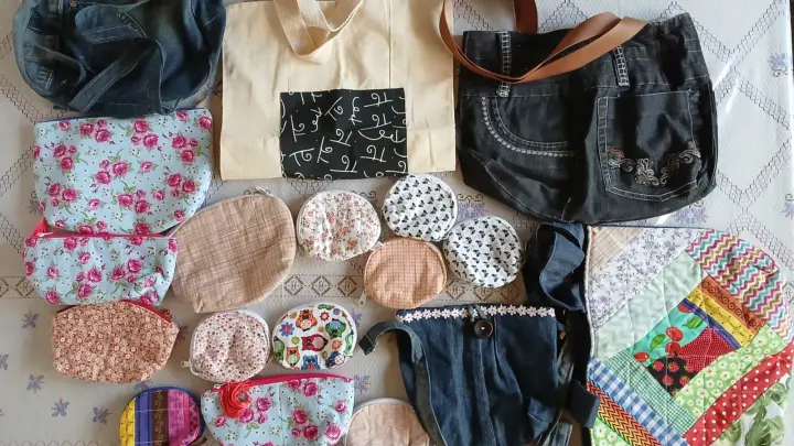 Artesanato da &Aacute;urea &ndash; Bolsas, Aventais e Tecidos Criativos