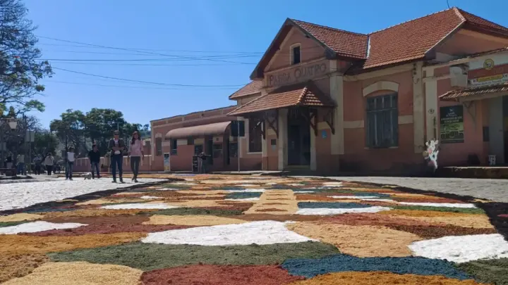 Junho 2026 - Tapetes de Corpus Christi