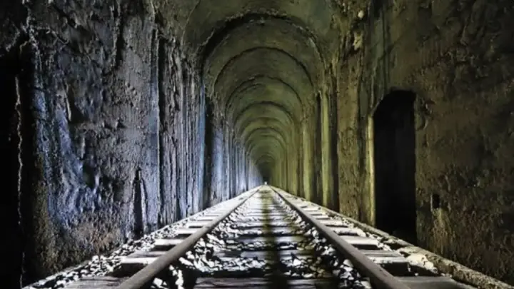 Histórico Túnel da Mantiqueira – A Revolução de 1932 | Com Guia e Transporte 4x4