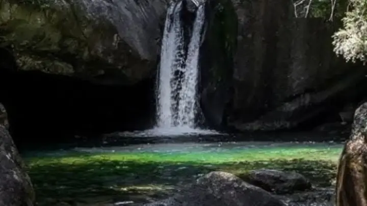 Roteiro Cachoeiras Aventura – Passeio de 5 horas com Guia (Sem Transporte, Vá com Seu Próprio Carro)